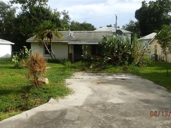 537 Capitol ST, NORTH FORT MYERS, FL 33903