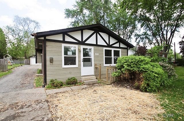 1st image of 111 Bellevue Dr