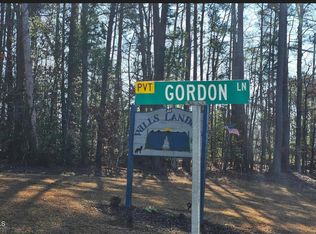 38 Gordon Ln #38, Macon, NC 27551