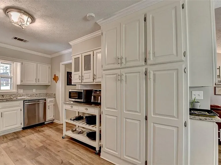 1132 Owen Cir — Photo 7