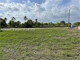 1st image of 16 NW 29th St