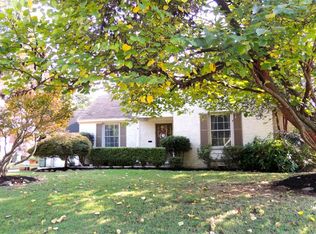 3727 N Swan Ridge Cir, Memphis, TN 38122