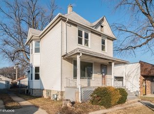 336 Eastern Ave, Bellwood, IL 60104