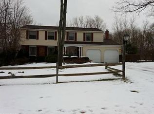 7300 S Meadow Dr, Concord Township, OH 44077