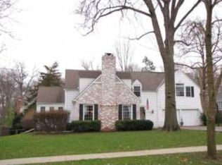 6539 Sagamore Rd, Mission Hills, KS 66208