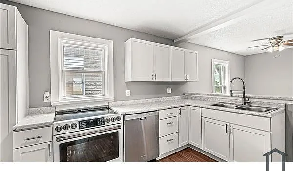 237 S Keystone Ave — Photo 4