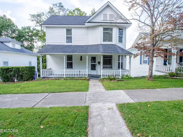 517 Clinton St, Harriman, TN 37748