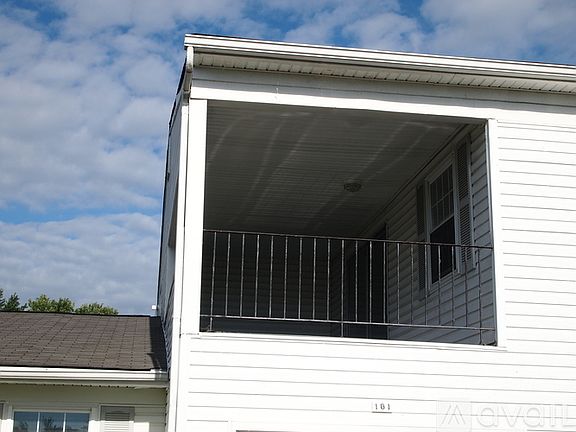 4th image of 187 Neptune Dr #187