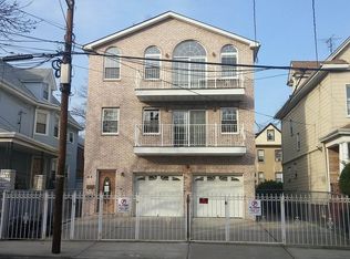 44 Warner Ave, Jersey City, NJ 07305