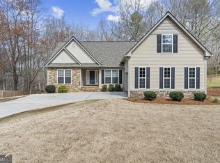 647 Forest Pine Dr, Ball Ground, GA 30107