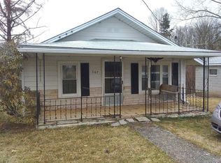 367 Hartwell Rd, Hinton, WV 25951