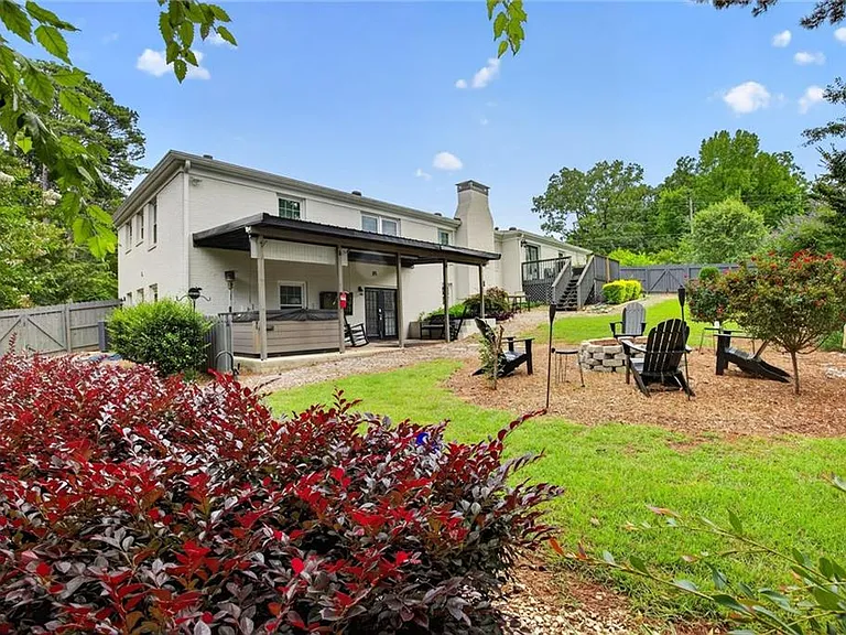 2982 Northbrook Dr — Photo 42