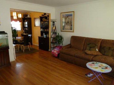 3rd image of 309 Coolidge Ave