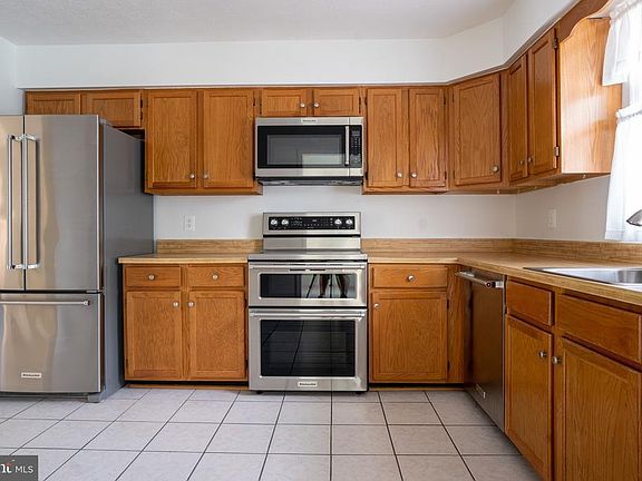 2nd image of 741 Danville Cir