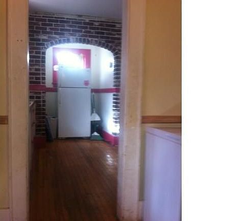 3rd image of 611 Glenwood Ave
