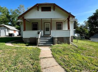 3174 Belvedere Blvd, Omaha, NE 68111