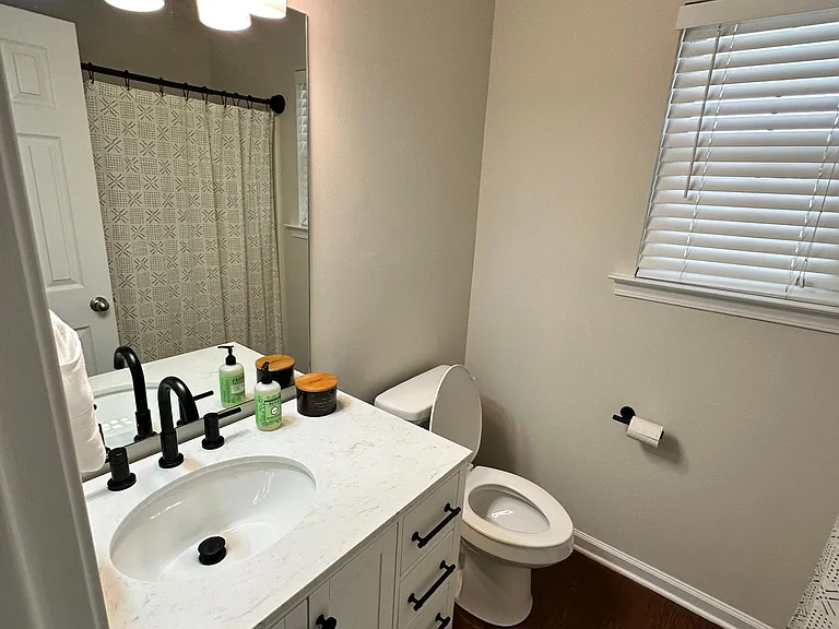 121 Cabana Dr — Photo 14