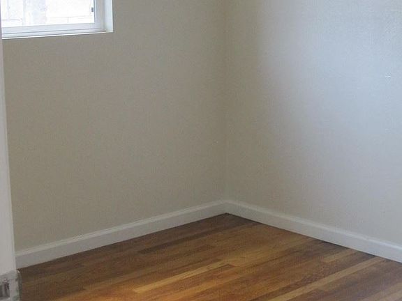 4th image of 3483 Florence St
