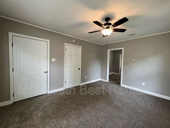 3rd image of 877 N Holmes St