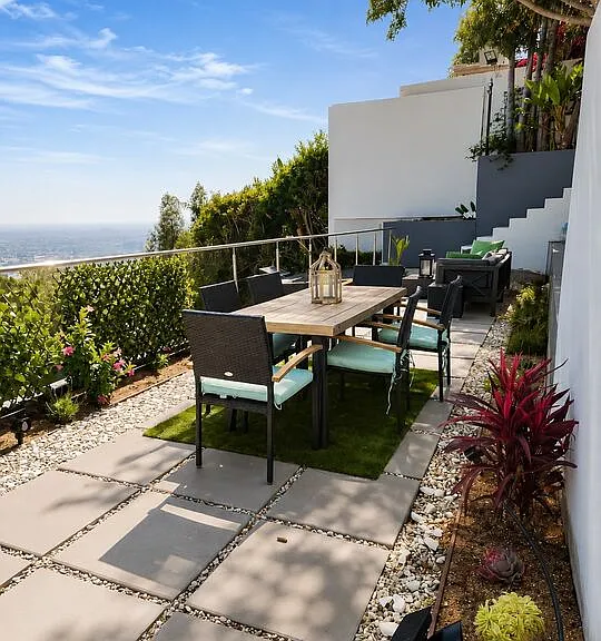 8380 Hollywood Blvd — Photo 63