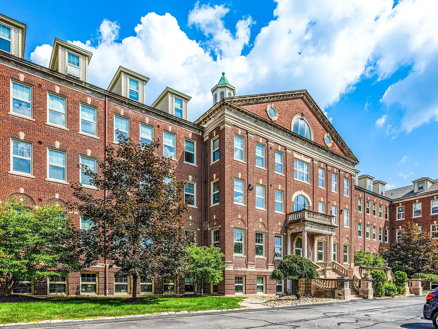 Mt. Nazareth Commons Apartments — Photo 1