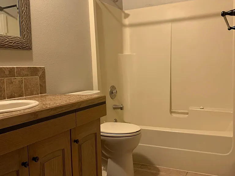 1604 Sand Ct #8 — Photo 11