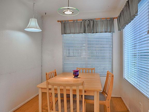 5th image of 8337 Hillsbrook Dr
