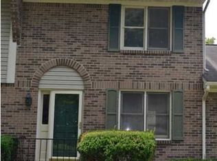 10506 Kovats Ct, Louisville, KY 40223