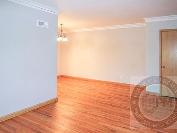 3rd image of 3518 California St #3518/08