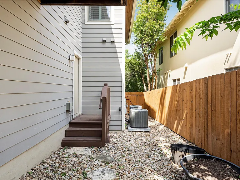 3814 Ridgelea Dr #A — Photo 28