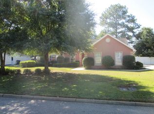 807 Woodleigh Rd, Dothan, AL 36305