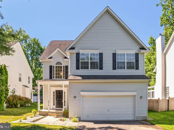 1015 Allen Ave, West River, MD 20778