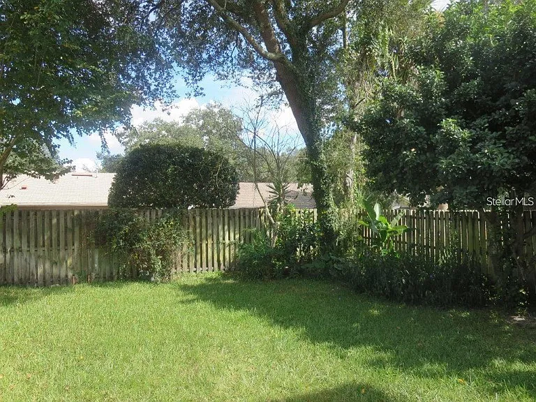 BACK YARD FULLY FENCED IN
