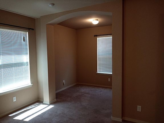 4th image of 14553 Jesus Almeida Ave