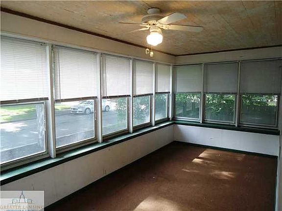 4th image of 2001 Teel Ave