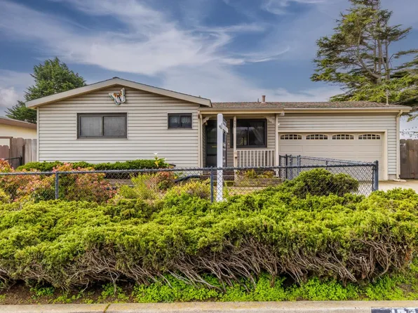 458 Reindollar Ave, Marina, CA 93933