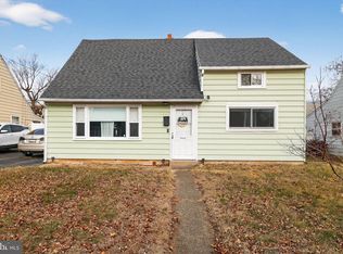 313 W Walnut St, Pottstown, PA 19464