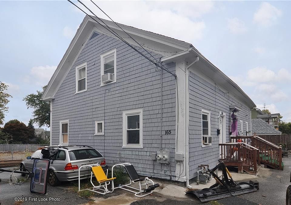 1st image of 167 2nd Ave