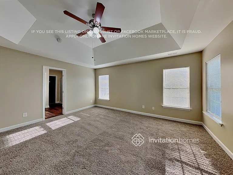 577 Rolling Meadows Dr — Photo 9