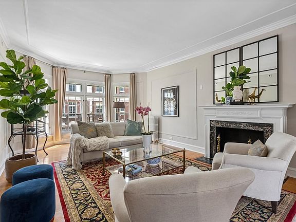 4th image of 486 Sheridan Rd APT 2