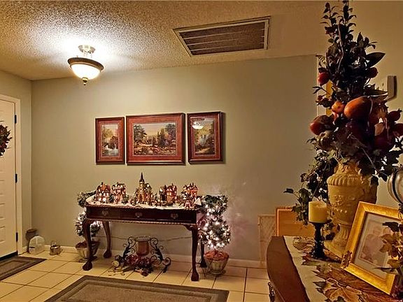 5th image of 3201 Fairmont Pl