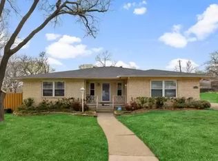 10809 Marchant Cir, Dallas, TX 75218
