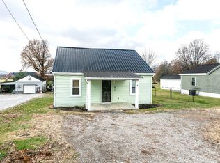 95 Holy Cross Rd, Loretto, KY 40037
