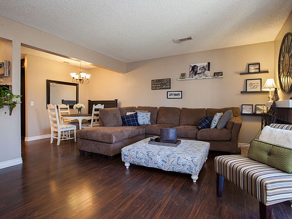 3rd image of 1820 E Covina Blvd