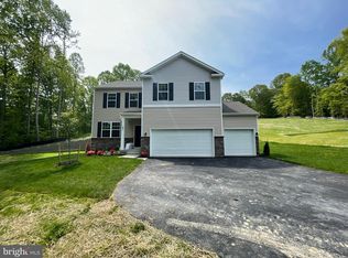 101 Pinewood Rd, Fredericksburg, VA 22405