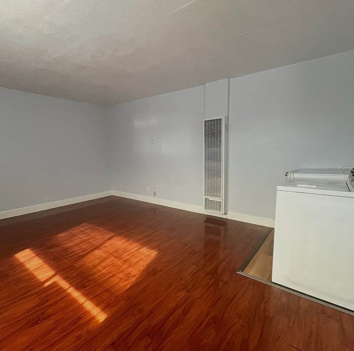 Studio, $1,990 — Photo 4