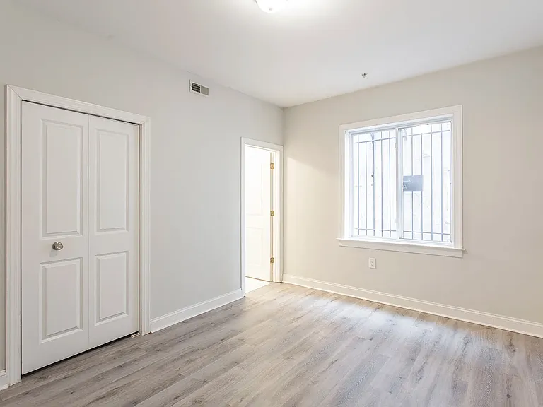 1707 Master Street — Photo 12