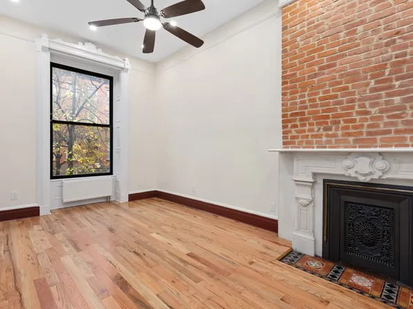 446 East 118th Street image 3 of 7