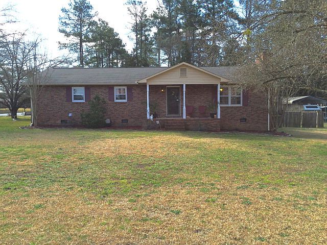 1st image of 101 Greenway Dr