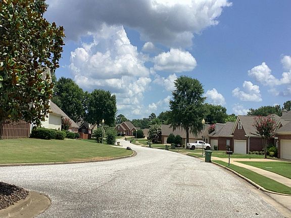 5th image of 9299 Berrington Pl